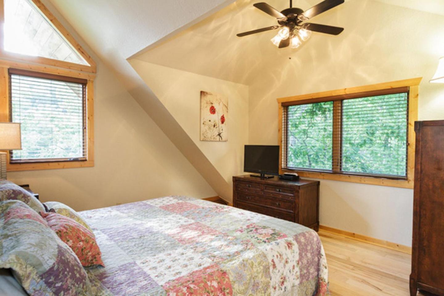 Big Bear Ridge Lodge - Breathtaking Mountain Views And Private Forest Scenes In Amazing Large Log Cabin Gatlinburg Zewnętrze zdjęcie